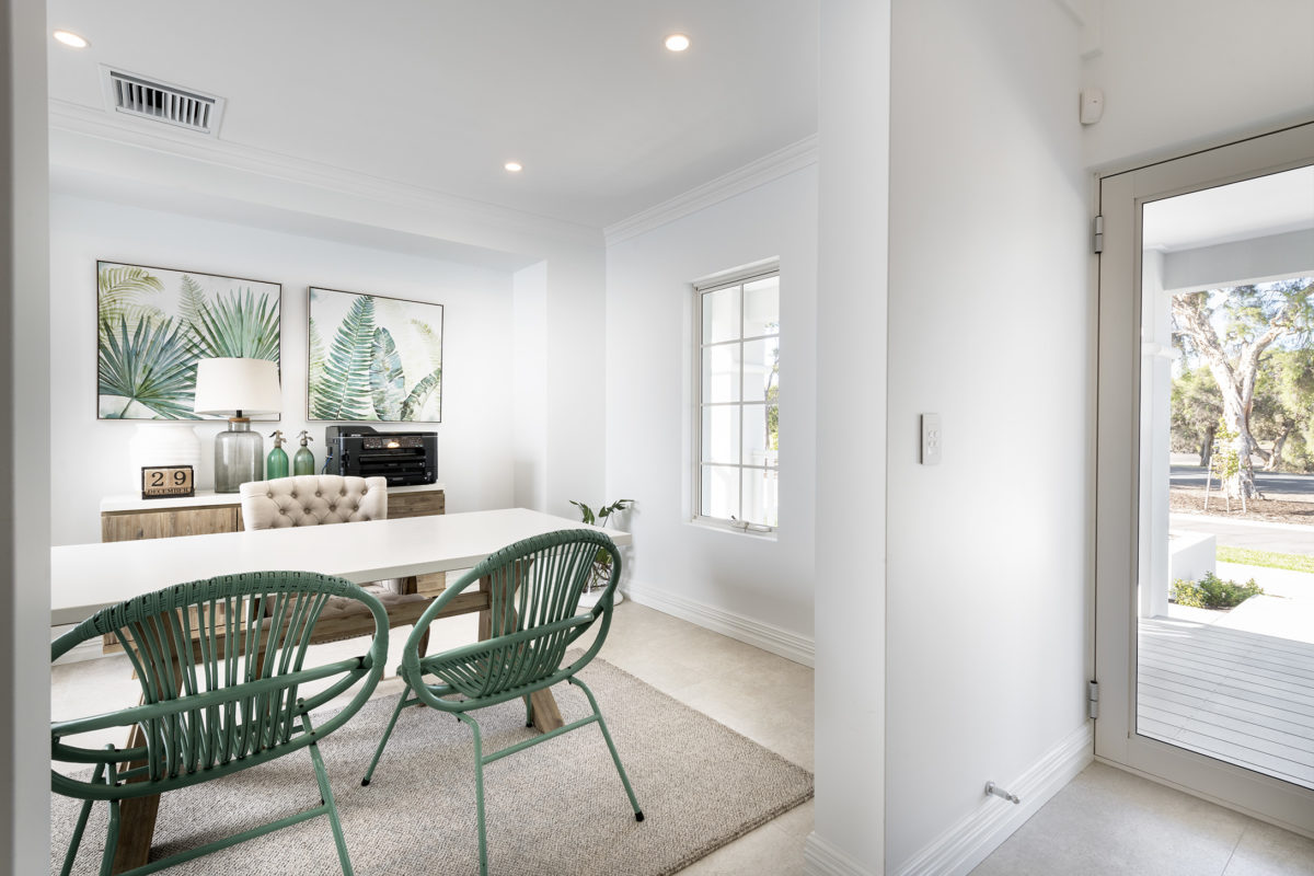 The Lake House Display - Plunkett Homes