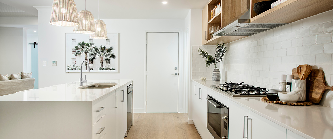 Atomic Hamptons 4 Bedroom 2 Bathroom {listing.design.storeys