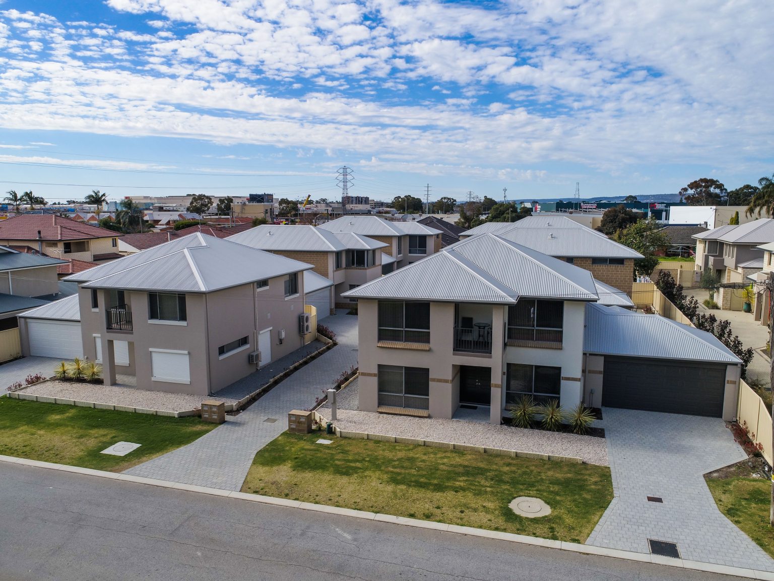 Multi-Unit Site – Plunkett Homes