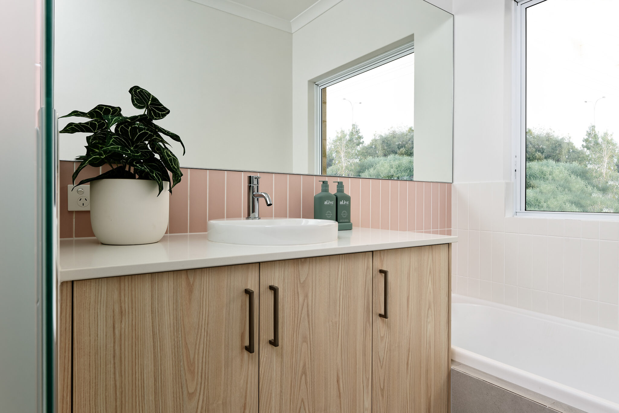 Bathroom ??? The Brighton ??? Plunkett Homes